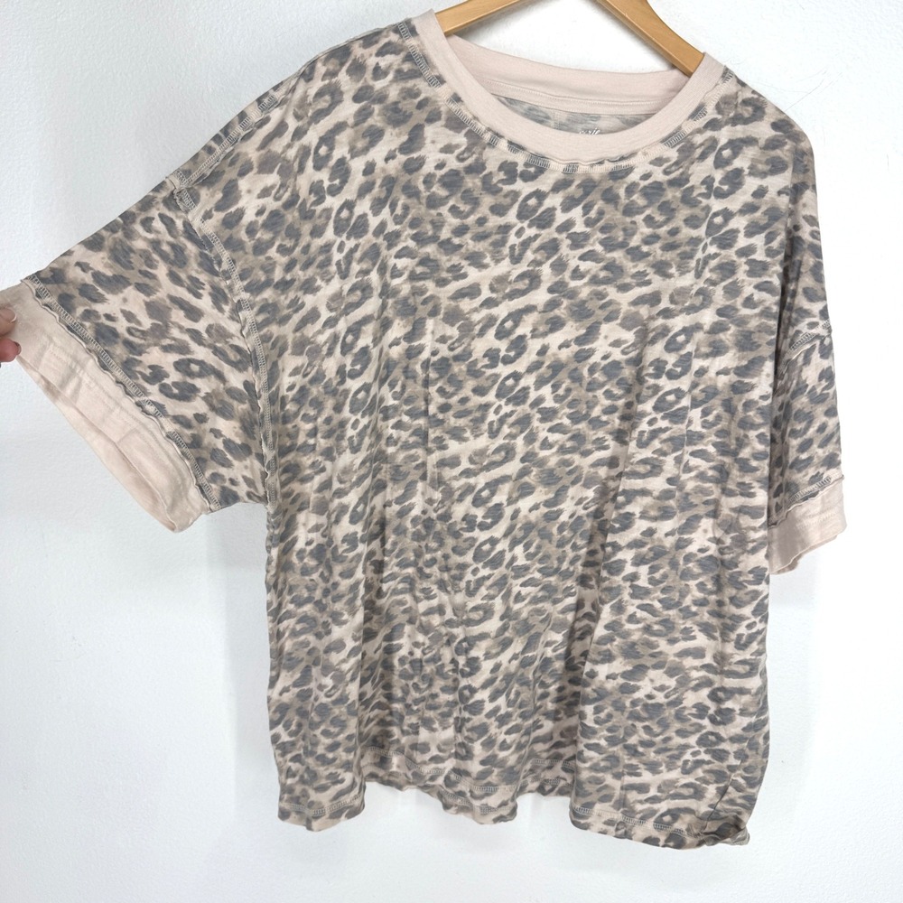 Aerie Womens Oversized Leopard Print Cotton T-Shirt Tan Grey Boxy Crew Neck L